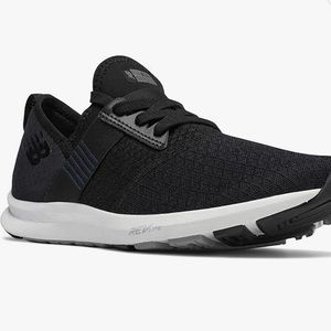 New Balance Women’s FuelCore Nergize V1 Sneaker. Size 8